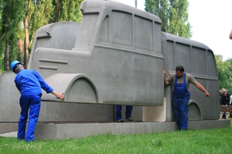 Graue Busse Gedenkstätte Pirna-Sonnenstein Grohmannstrasse