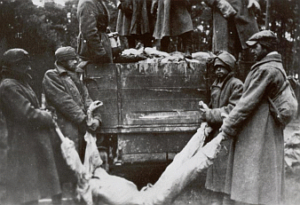 Beerdigungskommando im Winter 1941/42, Archiv der Gedenkstätte Ehrenhain Zeithain