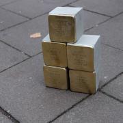 Stolpersteine für die Familie Joske (© AG STOLPERSTEINE / Silvia Hauptmann)
