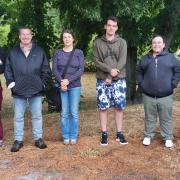Gruppenfoto der diesjährigen Teilnehmerinnen und Teilnehmer am SCI-Workcamp Zeithain