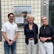 Pascal Straßer, Annette Ortlieb und Elisabeth Kohlhaas (© Archiv StSG/Erinnerungsort Torgau)