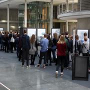 Präsentation der Ausstellung „Einige waren Nachbarn“ im Deutschen Bundestag, 2019 (© USHMM)