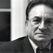 Thomas Blatt in der Gedenkstätte Pirna-Sonnenstein, 2003 (© StSG/GSPS)