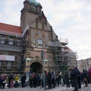 Die letzte Station des „Mahngangs Täter*innenspuren“ von 2025 war die Gedenkstätte Münchner Platz Dresden (© GSMP)