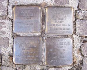 Stolpersteine vor dem C.F. Peters-Gebäude, Talstraße 10, in Leipzig