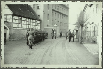 Wachablösung im Lager Sachsenburg, Herbst 1934